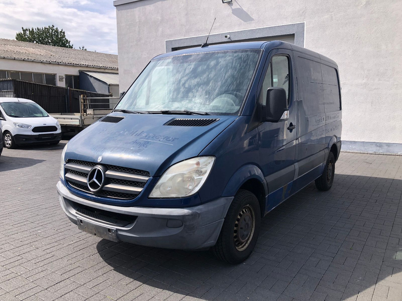 Mercedes-Benz Sprinter II Kasten 209 CDI - Mali kombi: slika 1 Mercedes-Benz Sprinter II Kasten 209 CDI - Mali kombi: slika 1