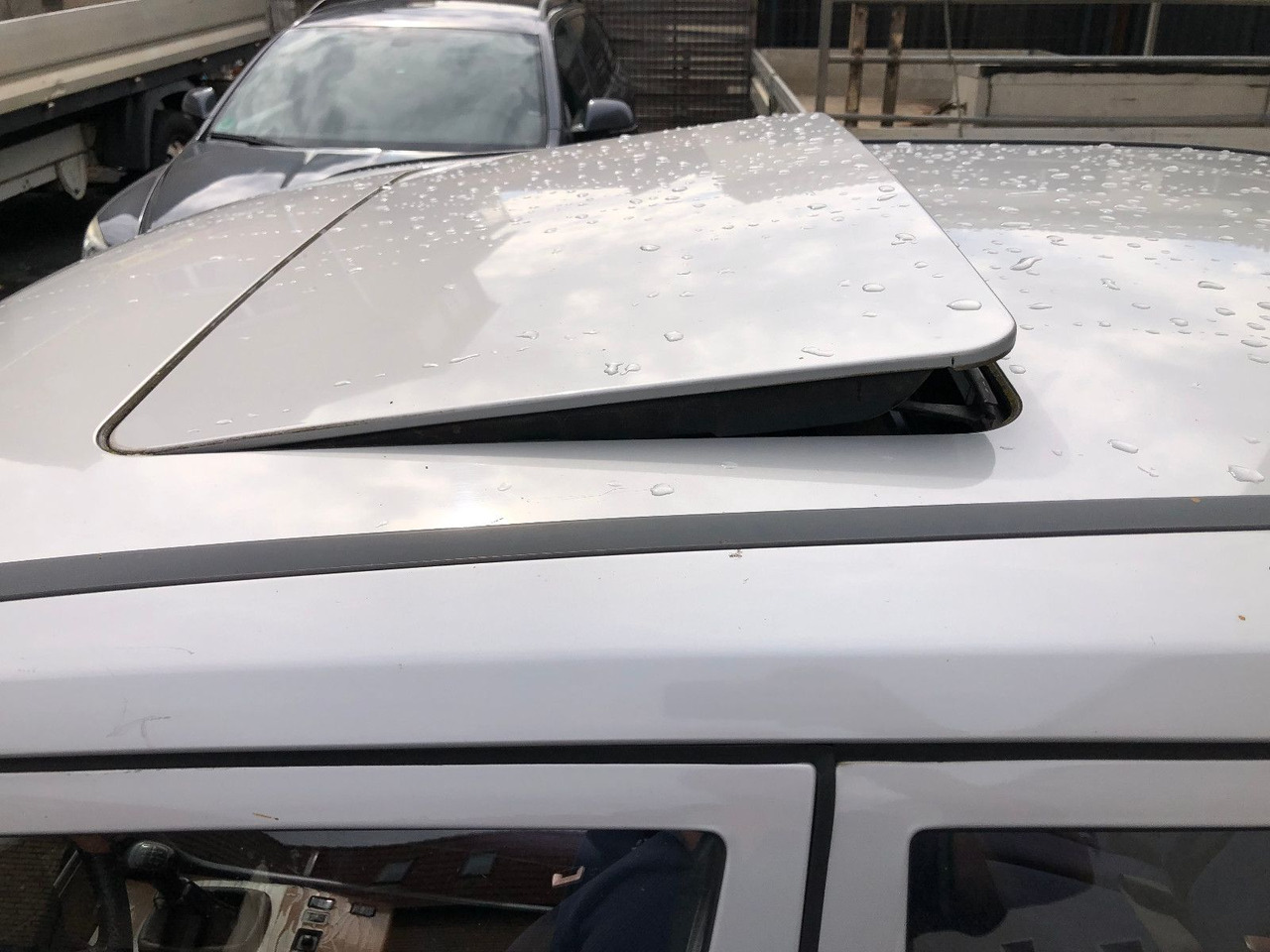 Limuzina Mercedes-Benz W124 E 260: slika 24 Limuzina Mercedes-Benz W124 E 260: slika 24