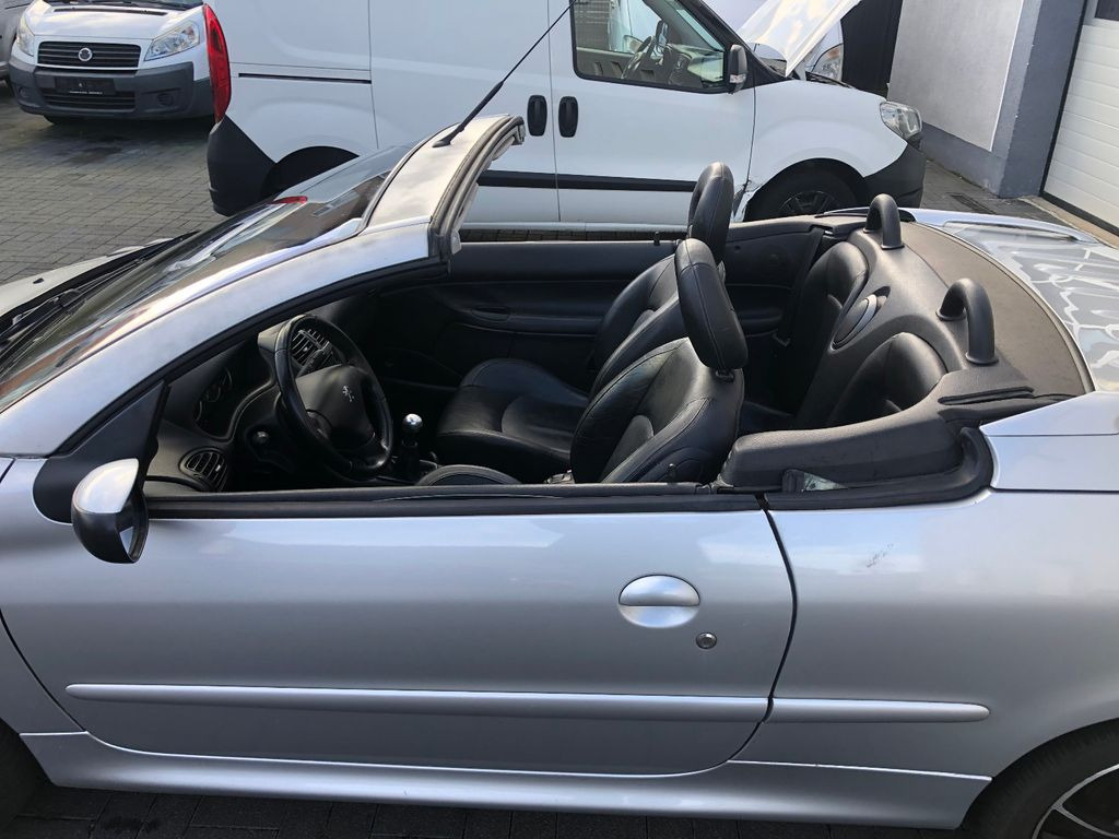 Peugeot 206 Cabriolet CC Platinum - Avtomobil: slika 2 Peugeot 206 Cabriolet CC Platinum - Avtomobil: slika 2