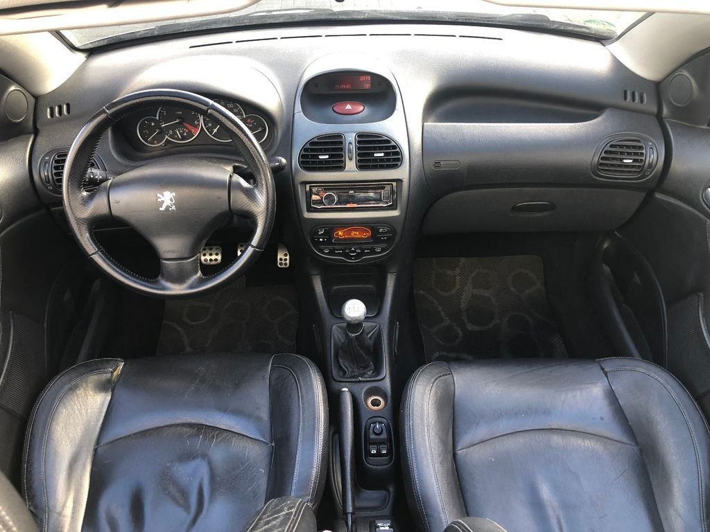 Peugeot 206 Cabriolet CC Platinum - Avtomobil: slika 3 Peugeot 206 Cabriolet CC Platinum - Avtomobil: slika 3
