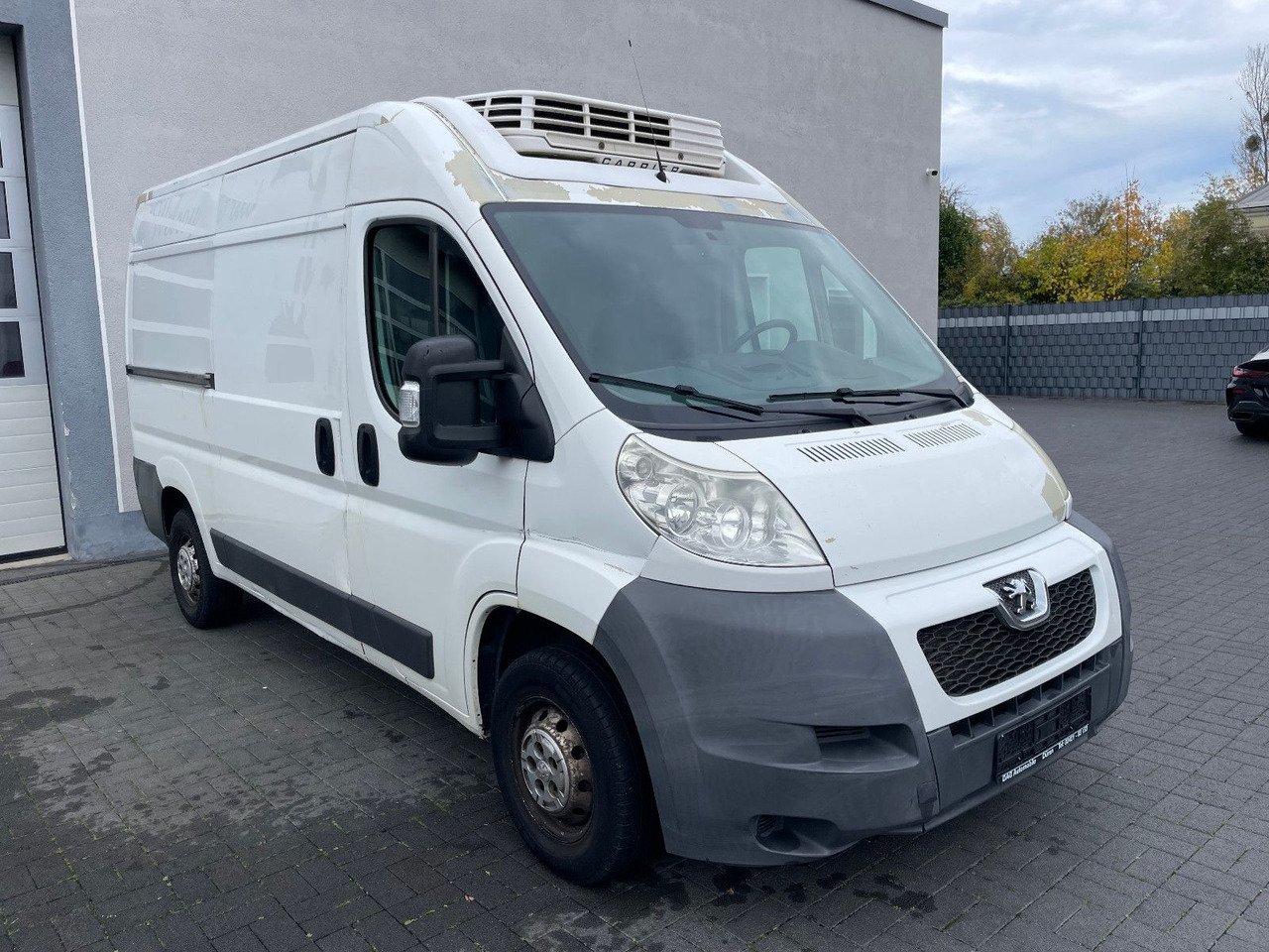 Peugeot Boxer 120 HDI Kühlkastenwagen - Hladilno vozilo: slika 1 Peugeot Boxer 120 HDI Kühlkastenwagen - Hladilno vozilo: slika 1