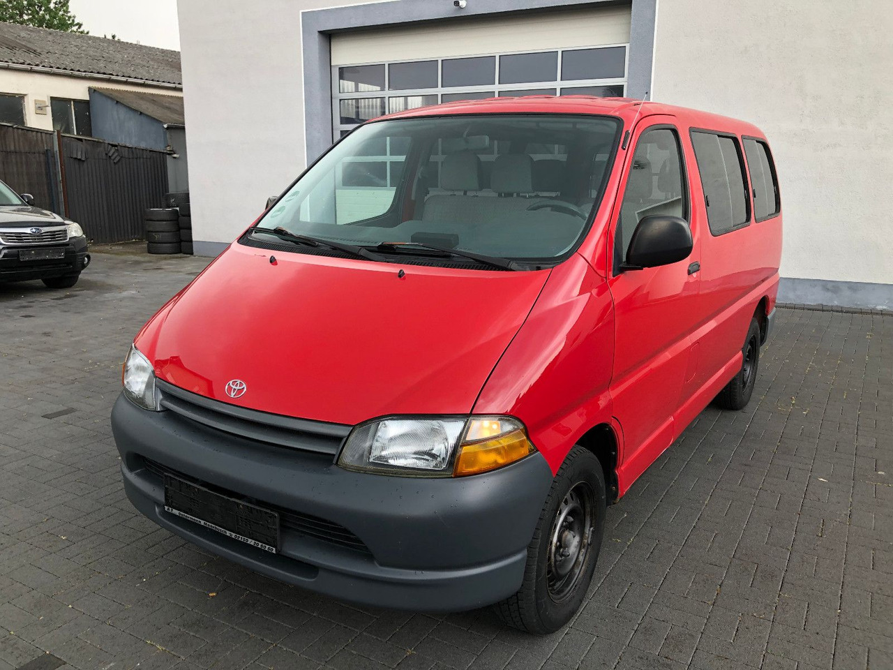 Toyota Hiace 2.7 i Benziner, 9-Sitzer, 1. Hand - Potniški kombi: slika 3 Toyota Hiace 2.7 i Benziner, 9-Sitzer, 1. Hand - Potniški kombi: slika 3