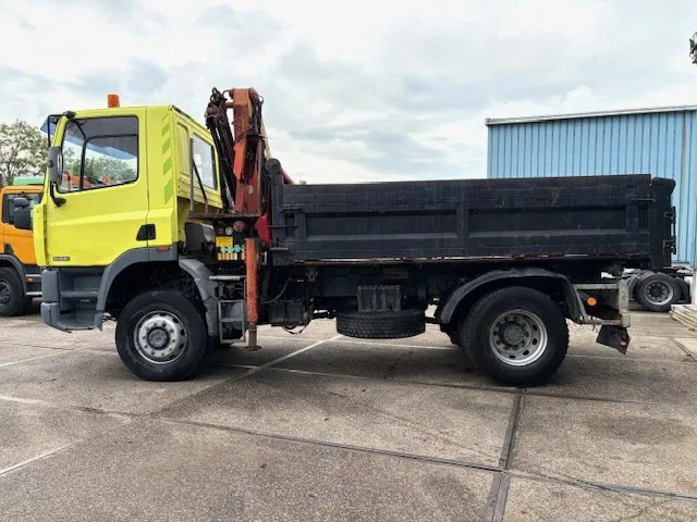 DAF 65 -180ATI 4x4 FULL STEEL 3-WAY KIPPER AND PALFINGER CRANE (EURO 2 / MANUAL GEARBOX / FULL STEEL SUSPENSION / ETC.) - Tovornjak prekucnik, Tovornjak z dvigalom: slika 5 DAF 65 -180ATI 4x4 FULL STEEL 3-WAY KIPPER AND PALFINGER CRANE (EURO 2 / MANUAL GEARBOX / FULL STEEL SUSPENSION / ETC.) - Tovornjak prekucnik, Tovornjak z dvigalom: slika 5