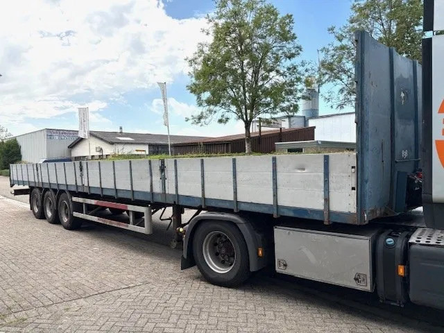 LAG 0-3-39-L 3-AXLE 13.60M. OPEN TRAILER WITH ALUMINIUM SIDE BORDS (FULL STEEL CHASSIS / DRUM BRAKES / ABS-BRAKE SYSTEM / WOODEN FLO - Polprikolica s kesonom: slika 2 LAG 0-3-39-L 3-AXLE 13.60M. OPEN TRAILER WITH ALUMINIUM SIDE BORDS (FULL STEEL CHASSIS / DRUM BRAKES / ABS-BRAKE SYSTEM / WOODEN FLO - Polprikolica s kesonom: slika 2