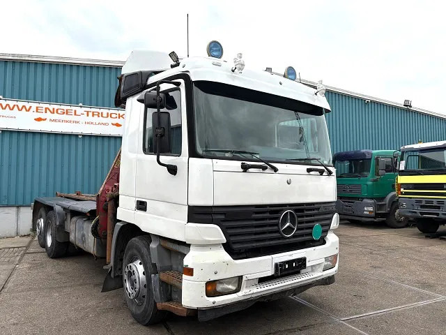 Mercedes-Benz Actros 2540 L 6x2 MP1 WITH V-CRANE & HOOK-ARM SYSTEM (EPS WITH CLUTCH (3 PEDALS) / REDUCTION AXLE / STEEL-/AIR SUSPENSION / P.T. - Kotalni prekucni tovornjak, Tovornjak z dvigalom: slika 2 Mercedes-Benz Actros 2540 L 6x2 MP1 WITH V-CRANE & HOOK-ARM SYSTEM (EPS WITH CLUTCH (3 PEDALS) / REDUCTION AXLE / STEEL-/AIR SUSPENSION / P.T. - Kotalni prekucni tovornjak, Tovornjak z dvigalom: slika 2