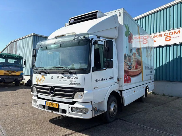 Mercedes-Benz Atego 816 L 4x2 ORIGINAL DUTCH COOLER TRUCK WITH CARRIER XARIOS 600D/E (MANUAL GEARBOX / AIRCONDITIONING / 2.000 KG. TAILLIFT) - Tovornjak hladilnik: slika 1 Mercedes-Benz Atego 816 L 4x2 ORIGINAL DUTCH COOLER TRUCK WITH CARRIER XARIOS 600D/E (MANUAL GEARBOX / AIRCONDITIONING / 2.000 KG. TAILLIFT) - Tovornjak hladilnik: slika 1