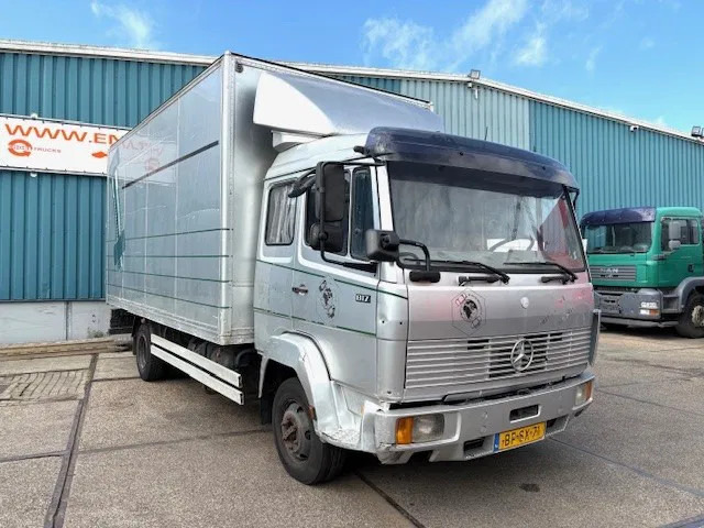 Mercedes-Benz LK 817 (6-CILINDER) ORIGINAL DUTCH TRUCK WITH CLOSED BOX (MANUAL GEARBOX / FULL STEEL SUSPENSION) - Tovornjak zabojnik: slika 2 Mercedes-Benz LK 817 (6-CILINDER) ORIGINAL DUTCH TRUCK WITH CLOSED BOX (MANUAL GEARBOX / FULL STEEL SUSPENSION) - Tovornjak zabojnik: slika 2