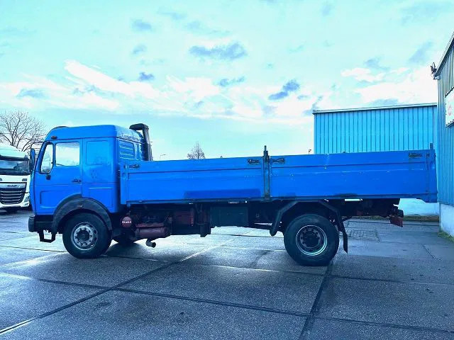 Mercedes-Benz SK 1635K GROSSRAUM 4x2 FULL STEEL CHASSIS (ZF MANUAL GEARBOX / REDUCTION AXLE / FULL STEEL SUSPENSION) - Tovornjak s kesonom: slika 5 Mercedes-Benz SK 1635K GROSSRAUM 4x2 FULL STEEL CHASSIS (ZF MANUAL GEARBOX / REDUCTION AXLE / FULL STEEL SUSPENSION) - Tovornjak s kesonom: slika 5