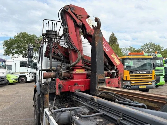 Mercedes-Benz SK 2527 6x2 HOOK-ARM SYSTEM WITH HMF CRANE (V6 ENGINE / ZF MANUAL GEARBOX / REDUCTION AXLE / STEEL SUSPENSION / P.T.O.) lizing Mercedes-Benz SK 2527 6x2 HOOK-ARM SYSTEM WITH HMF CRANE (V6 ENGINE / ZF MANUAL GEARBOX / REDUCTION AXLE / STEEL SUSPENSION / P.T.O.): slika 10