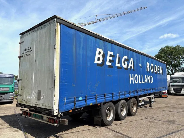 Schmitz Cargobull S01 3-AXLE CURTAINS SIDE WITH SLIDING ROOF (SAF AXLES / DRUM BRAKES / ABS BRAKE SYSTEM) - Polprikolica s ponjavo: slika 3 Schmitz Cargobull S01 3-AXLE CURTAINS SIDE WITH SLIDING ROOF (SAF AXLES / DRUM BRAKES / ABS BRAKE SYSTEM) - Polprikolica s ponjavo: slika 3