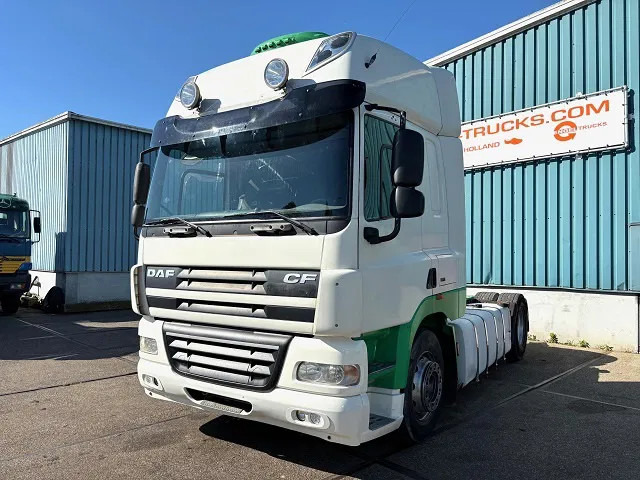 DAF CF 85.410 SPACECAB 4x2 (ZF16 MANUAL GEARBOX / MX-BRAKE / 995 LITER DIESELTANK / AIRCONDITIONING / FRIDGE UNTHER BED) - Vlačilec: slika 1 DAF CF 85.410 SPACECAB 4x2 (ZF16 MANUAL GEARBOX / MX-BRAKE / 995 LITER DIESELTANK / AIRCONDITIONING / FRIDGE UNTHER BED) - Vlačilec: slika 1