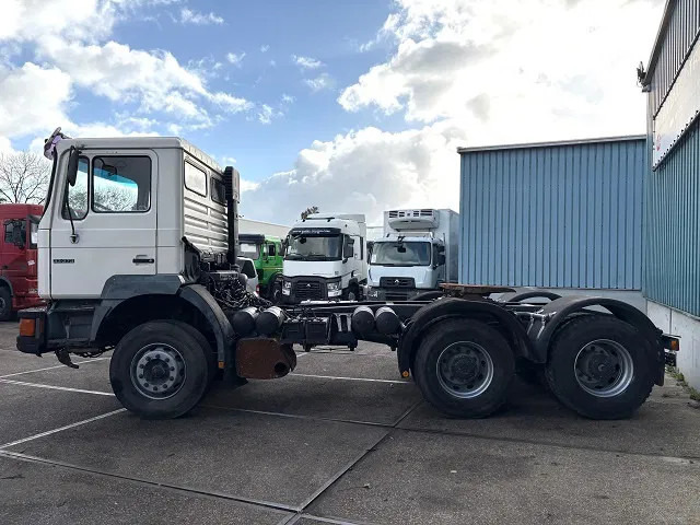 MAN 33.373 DFT 6x4 FULL STEEL SUSPENSION (13.000 AXLES / ZF16 MANUAL GEARBOX / REDUCTION AXLES / FULL STEEL SUSPENSION) - Vlačilec: slika 5 MAN 33.373 DFT 6x4 FULL STEEL SUSPENSION (13.000 AXLES / ZF16 MANUAL GEARBOX / REDUCTION AXLES / FULL STEEL SUSPENSION) - Vlačilec: slika 5