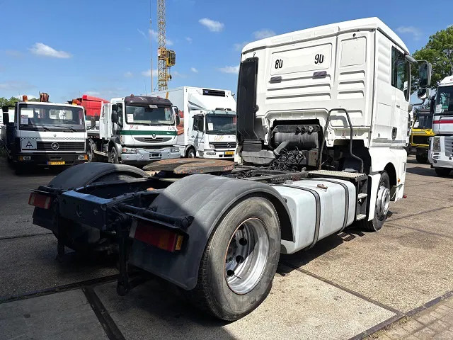 MAN TGA 18.410 BLS XL (6-CILINDERHEADS) (ZF16 MANUAL GEARBOX / ZF-INTARDER / P.T.O.) - Vlačilec: slika 3 MAN TGA 18.410 BLS XL (6-CILINDERHEADS) (ZF16 MANUAL GEARBOX / ZF-INTARDER / P.T.O.) - Vlačilec: slika 3