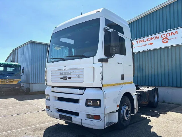 MAN TGA 18.410 FLS XXL (6-CILINDER HEADS / ZF16 MANUAL GEARBOX / ZF-INTARDER / HYDRAULIC KIT / P.T.O. / AIRCONDITIONING) - Vlačilec: slika 1 MAN TGA 18.410 FLS XXL (6-CILINDER HEADS / ZF16 MANUAL GEARBOX / ZF-INTARDER / HYDRAULIC KIT / P.T.O. / AIRCONDITIONING) - Vlačilec: slika 1