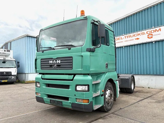 MAN TGA 18.460 FLT XL (6-CILINDER HEADS / ZF16 MANUAL GEARBOX / ZF-INTARDER / AIRCONDITIONING) - Vlačilec: slika 1 MAN TGA 18.460 FLT XL (6-CILINDER HEADS / ZF16 MANUAL GEARBOX / ZF-INTARDER / AIRCONDITIONING) - Vlačilec: slika 1