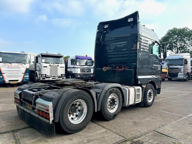 MAN TGX 26.480BLS XLX 6x2 (ZF16 MANUAL GEARBOX / EURO 5 / SLIDING FIFTH WHEEL / LIFT-AXLE / STEERING AXLE / AIRCONDITIONING) - Vlačilec: slika 3 MAN TGX 26.480BLS XLX 6x2 (ZF16 MANUAL GEARBOX / EURO 5 / SLIDING FIFTH WHEEL / LIFT-AXLE / STEERING AXLE / AIRCONDITIONING) - Vlačilec: slika 3
