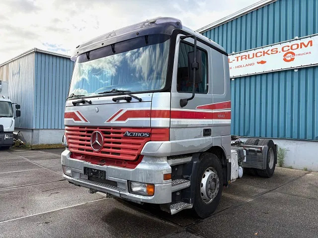Mercedes-Benz Actros 1843 LS SLEEPERCAB (MP1) (ZF16 MANUAL GEARBOX / REDUCTION AXLE / AIRCONDITIONING / ETC.) - Vlačilec: slika 1 Mercedes-Benz Actros 1843 LS SLEEPERCAB (MP1) (ZF16 MANUAL GEARBOX / REDUCTION AXLE / AIRCONDITIONING / ETC.) - Vlačilec: slika 1