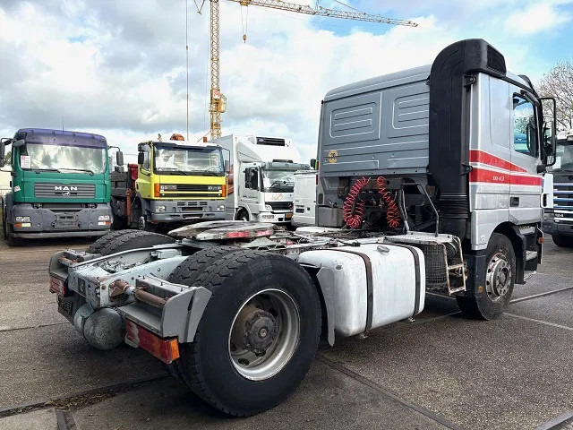 Mercedes-Benz Actros 1843 LS SLEEPERCAB (MP1) (ZF16 MANUAL GEARBOX / REDUCTION AXLE / AIRCONDITIONING / ETC.) - Vlačilec: slika 3 Mercedes-Benz Actros 1843 LS SLEEPERCAB (MP1) (ZF16 MANUAL GEARBOX / REDUCTION AXLE / AIRCONDITIONING / ETC.) - Vlačilec: slika 3