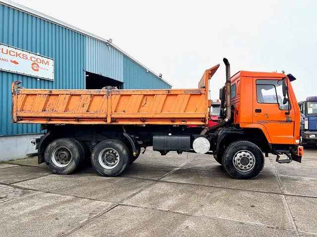 Volvo FL 12.380 6x6 FULL STEEL SUSPENSION MEILLER KIPPER (EURO 2 / MANUAL GEARBOX / REDUCTION AXLES / FULL STEEL SUSPENSION) - Tovornjak prekucnik: slika 4 Volvo FL 12.380 6x6 FULL STEEL SUSPENSION MEILLER KIPPER (EURO 2 / MANUAL GEARBOX / REDUCTION AXLES / FULL STEEL SUSPENSION) - Tovornjak prekucnik: slika 4
