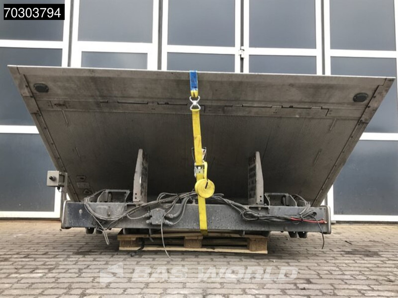 BAR - Avtomobil: slika 5 BAR - Avtomobil: slika 5