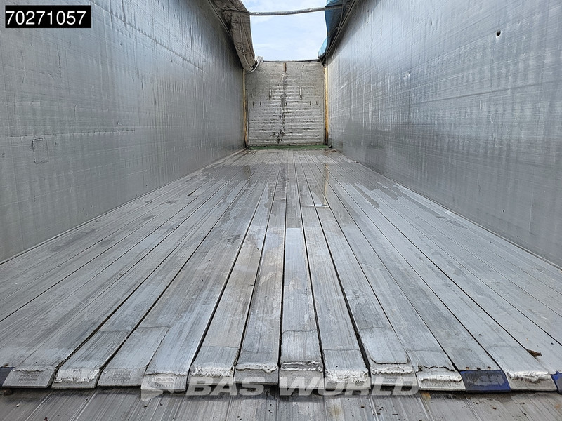 Tovorna pohodna polprikolica Carnehl CSS/AL 3 axles 92m3 Lift Axle Door in headboard: slika 13