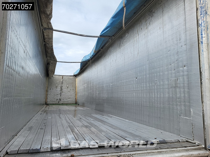 Tovorna pohodna polprikolica Carnehl CSS/AL 3 axles 92m3 Lift Axle Door in headboard: slika 11