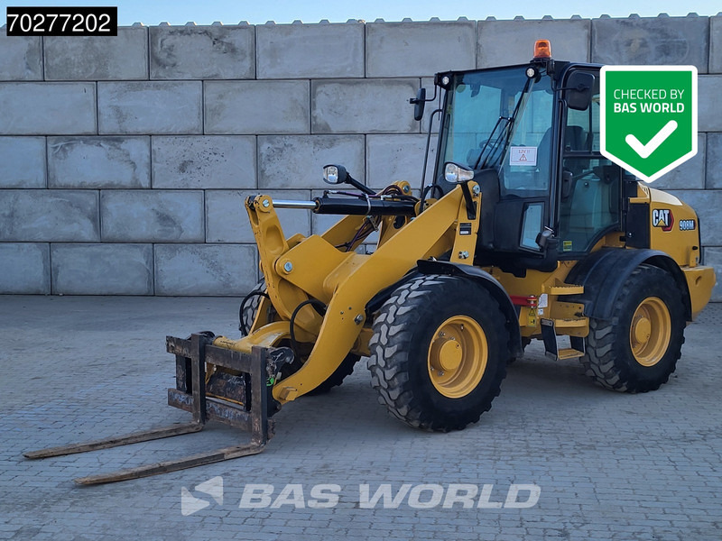 Caterpillar 908 M EPA - Kolesni nakladalec: slika 1 Caterpillar 908 M EPA - Kolesni nakladalec: slika 1
