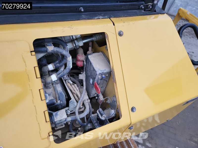 Buldožer Caterpillar D5 -17A: slika 18