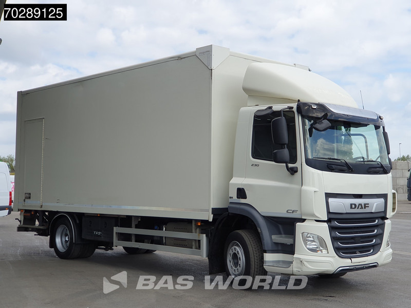 DAF CF 230 4X2 2000kg Ladebordwand Automatic 3 seats ACC Euro 6 - Tovornjak zabojnik: slika 2 DAF CF 230 4X2 2000kg Ladebordwand Automatic 3 seats ACC Euro 6 - Tovornjak zabojnik: slika 2