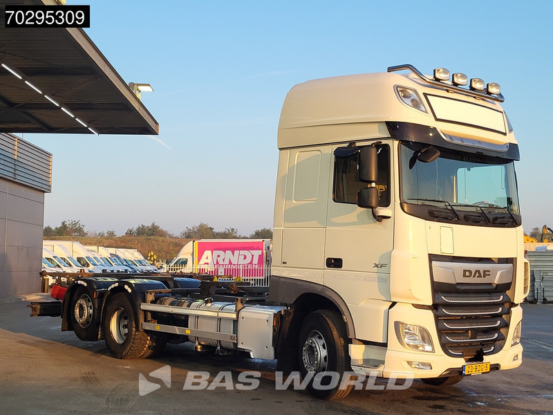 DAF XF 450 XF 6X2 NL-Truck Retarder 2xTanks Lift-axle Standairco ACC Euro 6 - Kontejnerski tovornjak/ Tovornjak z zamenljivim tovoriščem: slika 3 DAF XF 450 XF 6X2 NL-Truck Retarder 2xTanks Lift-axle Standairco ACC Euro 6 - Kontejnerski tovornjak/ Tovornjak z zamenljivim tovoriščem: slika 3