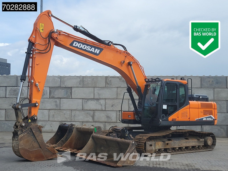 Doosan DX225 LC-7 4 BUCKETS - Bager goseničar: slika 1 Doosan DX225 LC-7 4 BUCKETS - Bager goseničar: slika 1