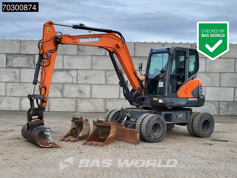 Doosan DX57 W-5 A/C - 3 Buckets - Bager na kolesih: slika 1 Doosan DX57 W-5 A/C - 3 Buckets - Bager na kolesih: slika 1