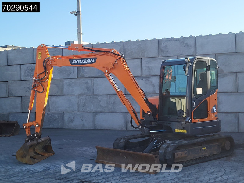 Doosan DX63-3 - Mini bager: slika 3 Doosan DX63-3 - Mini bager: slika 3