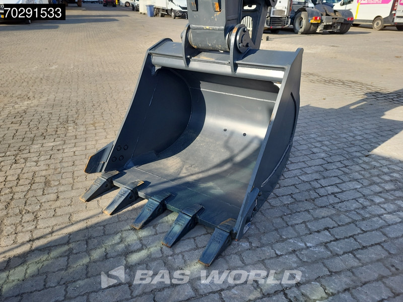 Nov Bager goseničar Hyundai R215 L: slika 17