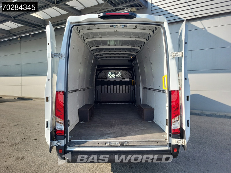 Iveco Daily 35S16 Automaat L3H2 Camera Airco Parkeersensoren Euro6 L4H2 16m3 A/C - Furgon: slika 3 Iveco Daily 35S16 Automaat L3H2 Camera Airco Parkeersensoren Euro6 L4H2 16m3 A/C - Furgon: slika 3