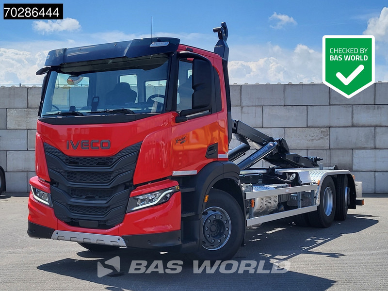 Iveco X-Way 460 6X2 NEW VDL S21-6400 Hooklift Lift+steering Axle Automatic Navi Euro 6 - Kotalni prekucni tovornjak: slika 1 Iveco X-Way 460 6X2 NEW VDL S21-6400 Hooklift Lift+steering Axle Automatic Navi Euro 6 - Kotalni prekucni tovornjak: slika 1