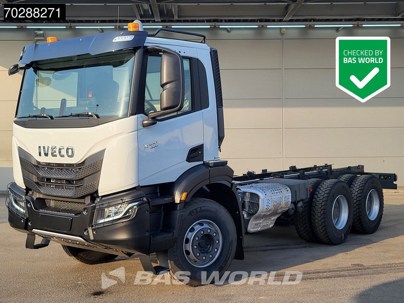 Iveco X-Way 460 6X4 New! Retarder Steelsuspension Big-Axle Navi Euro 6 - Tovornjak-šasija: slika 1 Iveco X-Way 460 6X4 New! Retarder Steelsuspension Big-Axle Navi Euro 6 - Tovornjak-šasija: slika 1