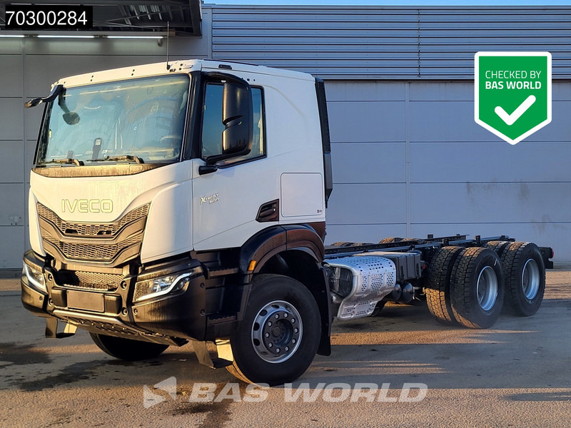 Iveco X-Way 500 X-Way 6X4 NEW 6x4 chassis Sleepercab Rear Air suspension Automatic Euro 6 - Tovornjak-šasija: slika 1 Iveco X-Way 500 X-Way 6X4 NEW 6x4 chassis Sleepercab Rear Air suspension Automatic Euro 6 - Tovornjak-šasija: slika 1