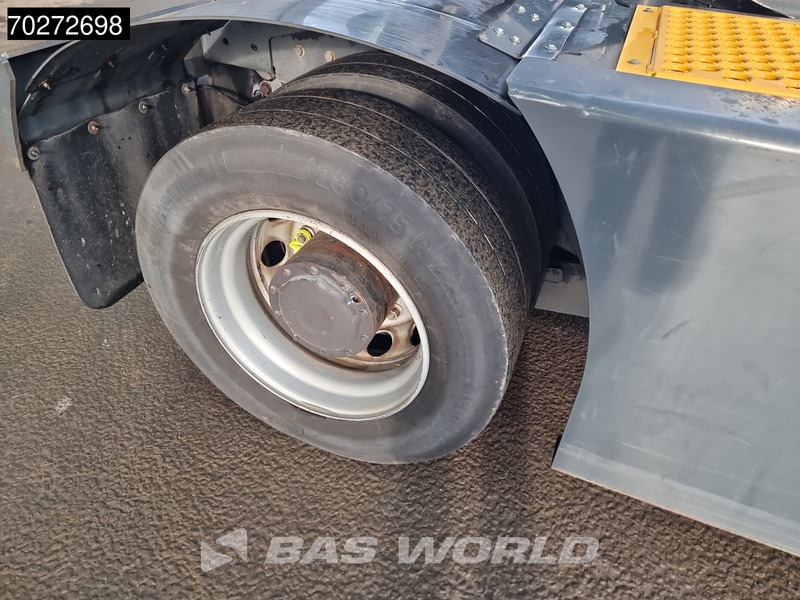 Kalmar T2 4X2 Big-Axle Drumbrakes Hydraulik Hebesattel - Terminalski traktor: slika 5 Kalmar T2 4X2 Big-Axle Drumbrakes Hydraulik Hebesattel - Terminalski traktor: slika 5