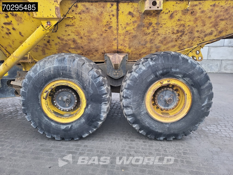 Zglobni demper Komatsu HM300-2: slika 20