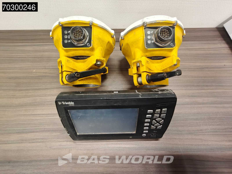 Komatsu PC210 LC-10 - Bager goseničar: slika 2 Komatsu PC210 LC-10 - Bager goseničar: slika 2