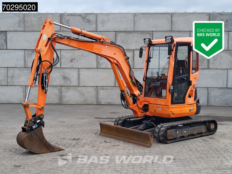 Kubota U35 -3a3 - Mini bager: slika 1 Kubota U35 -3a3 - Mini bager: slika 1