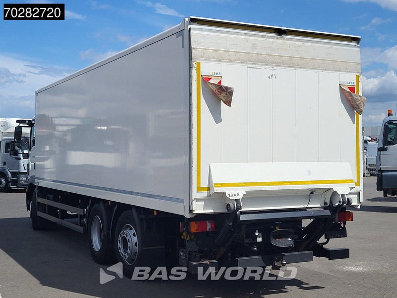 MAN TGM 26.320 6X2 2000kg Ladebordwand Automatic Lift+steering axle Navi Euro 6 - Tovornjak zabojnik: slika 2 MAN TGM 26.320 6X2 2000kg Ladebordwand Automatic Lift+steering axle Navi Euro 6 - Tovornjak zabojnik: slika 2