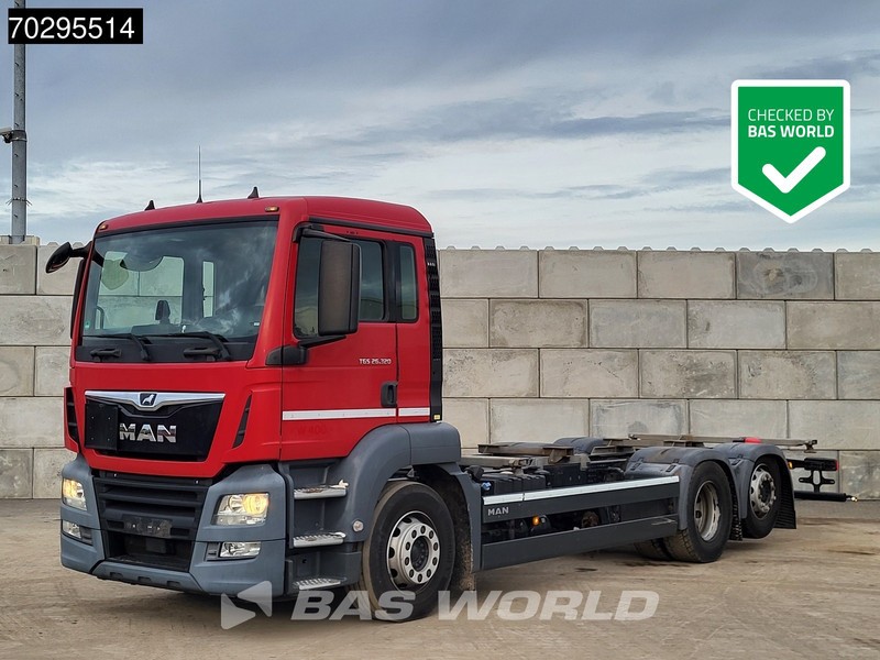 MAN TGS 26.320 TGS 6X2 ADR BDF Lift + Steering Axle Euro 6 - Kontejnerski tovornjak/ Tovornjak z zamenljivim tovoriščem: slika 1 MAN TGS 26.320 TGS 6X2 ADR BDF Lift + Steering Axle Euro 6 - Kontejnerski tovornjak/ Tovornjak z zamenljivim tovoriščem: slika 1