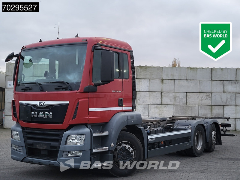 MAN TGS 26.320 TGS 6X2 ADR BDF Lift + Steering Axle Euro 6 - Kontejnerski tovornjak/ Tovornjak z zamenljivim tovoriščem: slika 1 MAN TGS 26.320 TGS 6X2 ADR BDF Lift + Steering Axle Euro 6 - Kontejnerski tovornjak/ Tovornjak z zamenljivim tovoriščem: slika 1