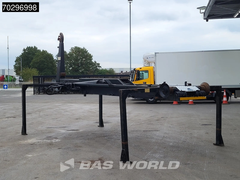 MAN TGS 33.440 6X4 25Ton AJK NHS25-5930 hooklift with 5th wheel Wechselsystem Manual Big-Axle Euro 5 lizing MAN TGS 33.440 6X4 25Ton AJK NHS25-5930 hooklift with 5th wheel Wechselsystem Manual Big-Axle Euro 5: slika 19 MAN TGS 33.440 6X4 25Ton AJK NHS25-5930 hooklift with 5th wheel Wechselsystem Manual Big-Axle Euro 5 lizing MAN TGS 33.440 6X4 25Ton AJK NHS25-5930 hooklift with 5th wheel Wechselsystem Manual Big-Axle Euro 5: slika 19