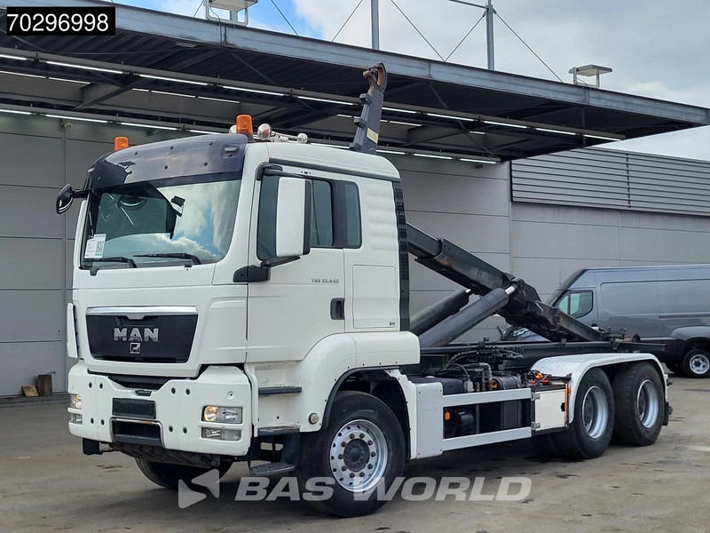 MAN TGS 33.440 6X4 25Ton AJK NHS25-5930 hooklift with 5th wheel Wechselsystem Manual Big-Axle Euro 5 lizing MAN TGS 33.440 6X4 25Ton AJK NHS25-5930 hooklift with 5th wheel Wechselsystem Manual Big-Axle Euro 5: slika 8 MAN TGS 33.440 6X4 25Ton AJK NHS25-5930 hooklift with 5th wheel Wechselsystem Manual Big-Axle Euro 5 lizing MAN TGS 33.440 6X4 25Ton AJK NHS25-5930 hooklift with 5th wheel Wechselsystem Manual Big-Axle Euro 5: slika 8