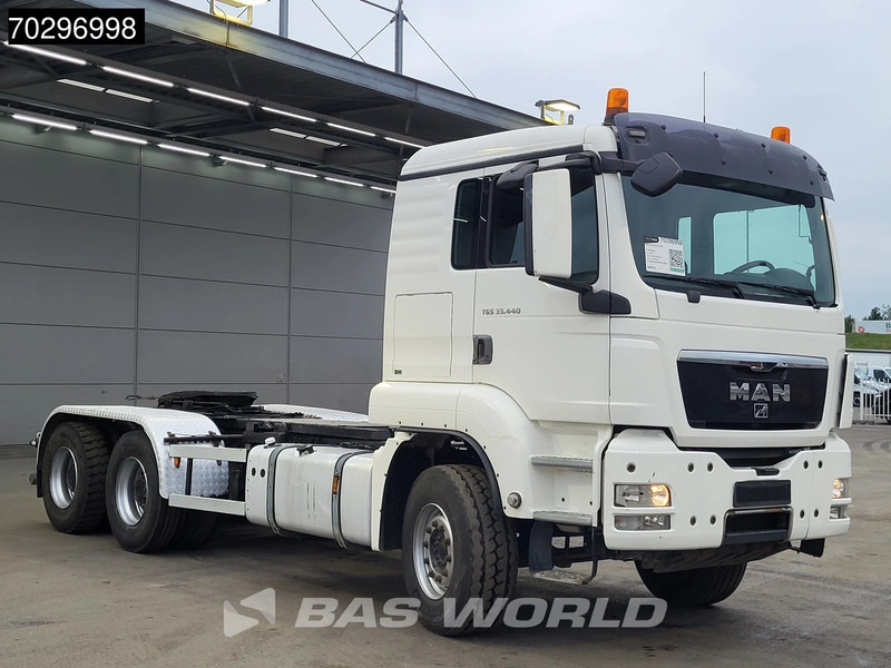 MAN TGS 33.440 6X4 25Ton AJK NHS25-5930 hooklift with 5th wheel Wechselsystem Manual Big-Axle Euro 5 lizing MAN TGS 33.440 6X4 25Ton AJK NHS25-5930 hooklift with 5th wheel Wechselsystem Manual Big-Axle Euro 5: slika 12 MAN TGS 33.440 6X4 25Ton AJK NHS25-5930 hooklift with 5th wheel Wechselsystem Manual Big-Axle Euro 5 lizing MAN TGS 33.440 6X4 25Ton AJK NHS25-5930 hooklift with 5th wheel Wechselsystem Manual Big-Axle Euro 5: slika 12