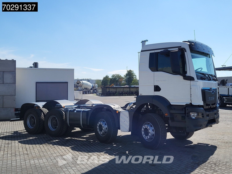 MAN TGS 41.400 8X4 New! Steelsuspension Big-Axle Manual Euro 2 - Tovornjak-šasija: slika 3 MAN TGS 41.400 8X4 New! Steelsuspension Big-Axle Manual Euro 2 - Tovornjak-šasija: slika 3