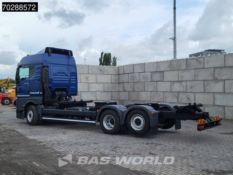 MAN TGX 26.470 6X2 BDF Retarder Lift+Steering-Axle ACC Euro 6 - Kontejnerski tovornjak/ Tovornjak z zamenljivim tovoriščem: slika 2 MAN TGX 26.470 6X2 BDF Retarder Lift+Steering-Axle ACC Euro 6 - Kontejnerski tovornjak/ Tovornjak z zamenljivim tovoriščem: slika 2